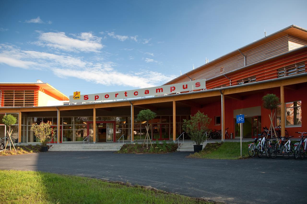 Jufa Hotel Leibnitz Bagian luar foto